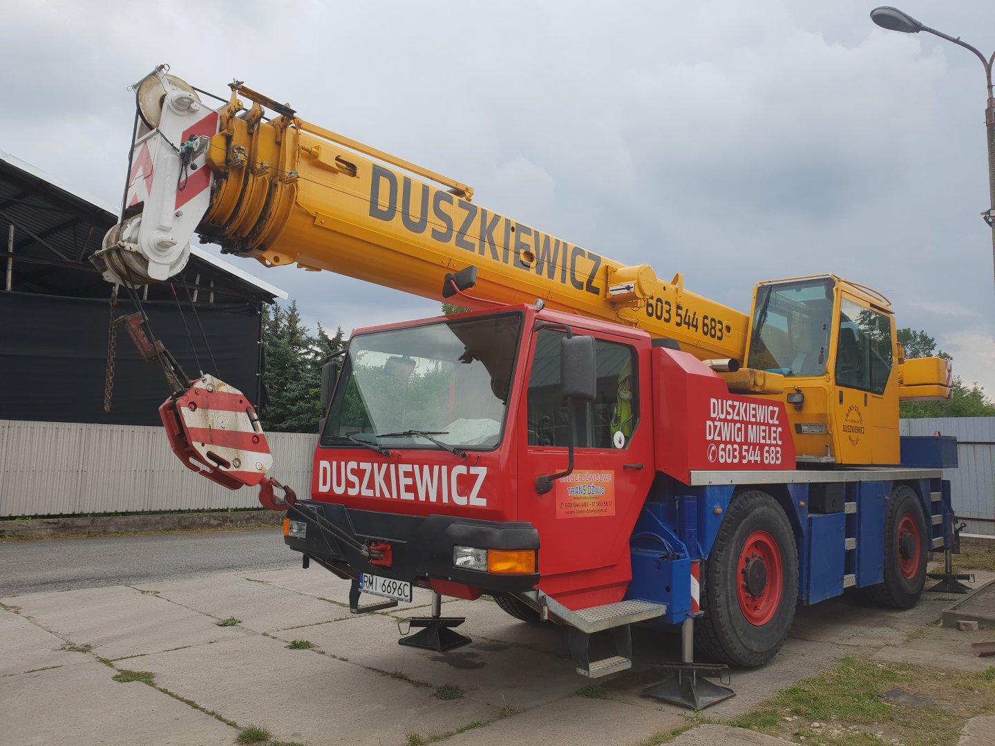dźwig Liebherr LTM 1200-5.1