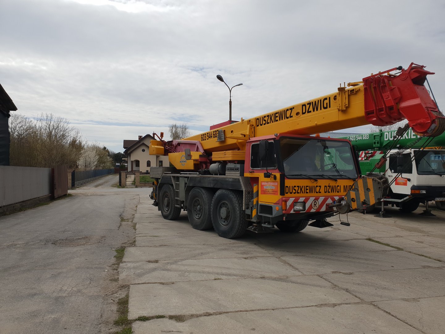 dźwig Liebherr LTM 1200-5.1
